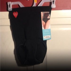 Spanx black size small